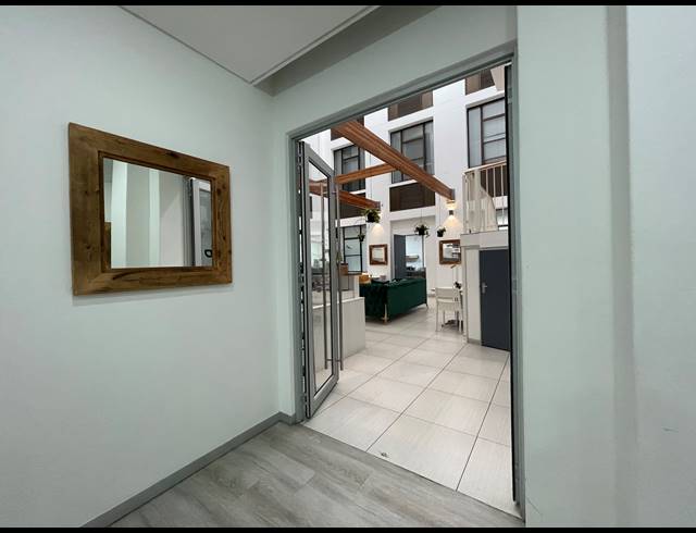 200M² OFFICE TO LET IN SANDTON CENTRAL